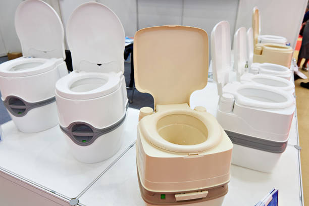 Best Deluxe Portable Toilet Rental  in Canton, SD